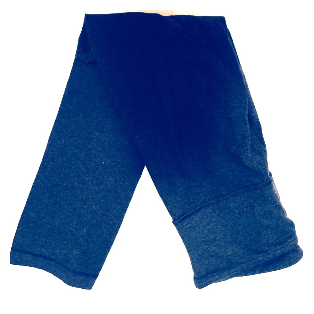 Lululemon Cropped Grey Leggings